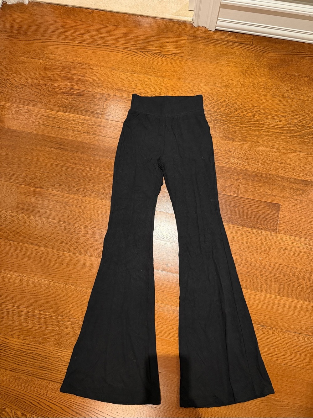 Womens Black Flared Ribbed Leggings - XS